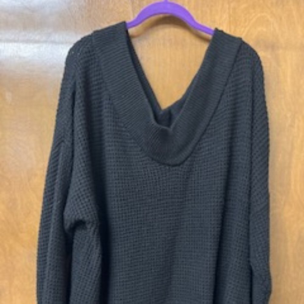 2X Glitzy Girlz Zenna Premier  Black Sweater